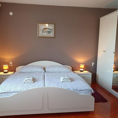 Guesthouse Vila Slunj Eksteriør billede