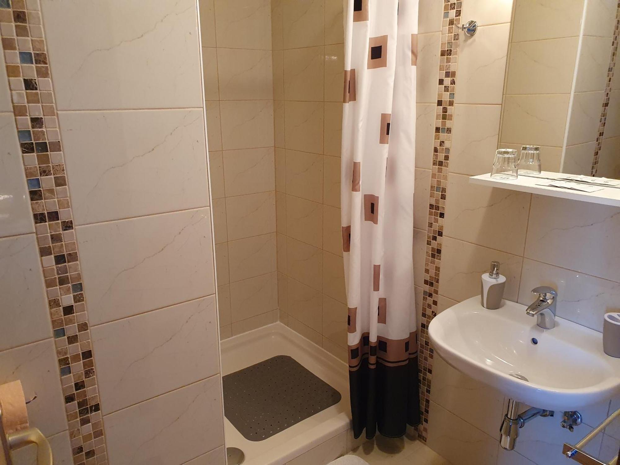 Guesthouse Vila Slunj Eksteriør billede