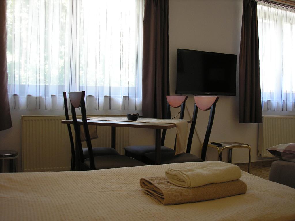 Guesthouse Vila Slunj Eksteriør billede